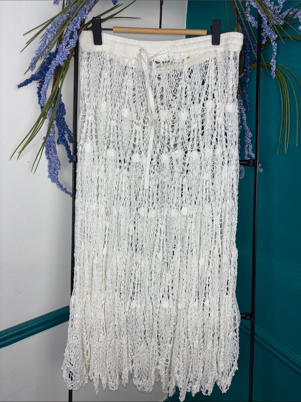 Crochet Fringe midi skirtWhite - Picture 2 of 4